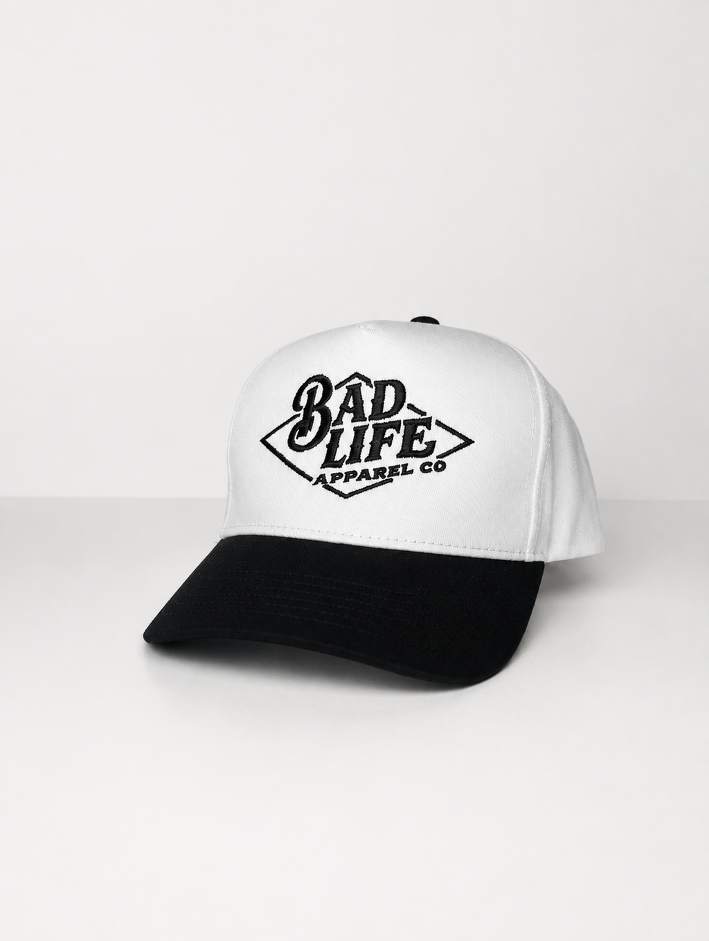 snapback trucker hat